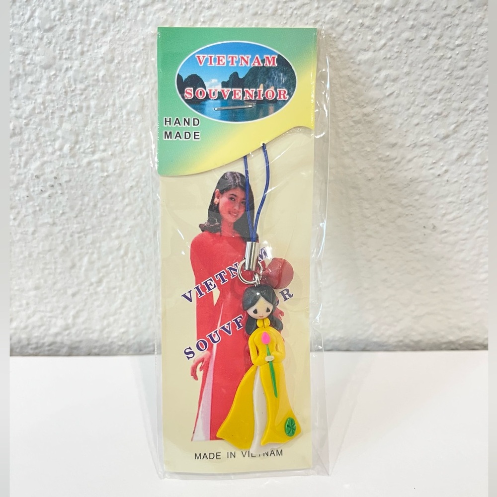 Vietnam Souvenir Gift Strap Vietnamese Lady Dress Kimono Traditional Cute Girl
